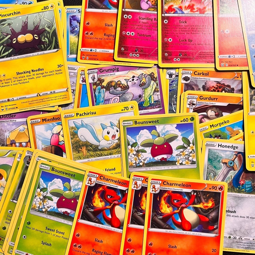 Pokemon Bulk Normal, Holo Rare and Ultra Rare Cards - Pokemon TCG Card Packs
